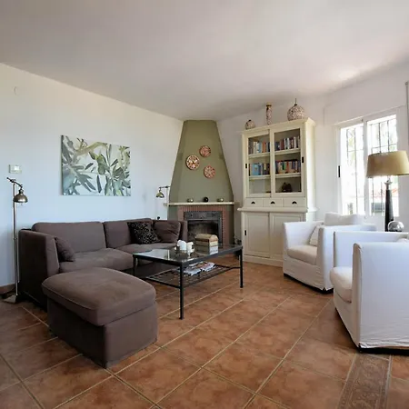 In With Private Pool Sayalonga