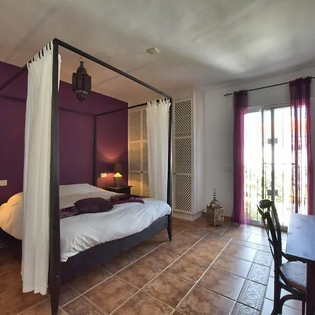 Villa In With Private Pool