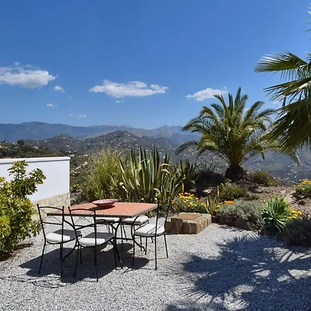 Villa In With Private Pool *