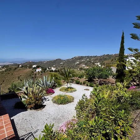 Villa In With Private Pool